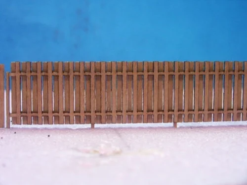 RslaserKits 3504 - Good Neighbor Fence - N Scale Kit