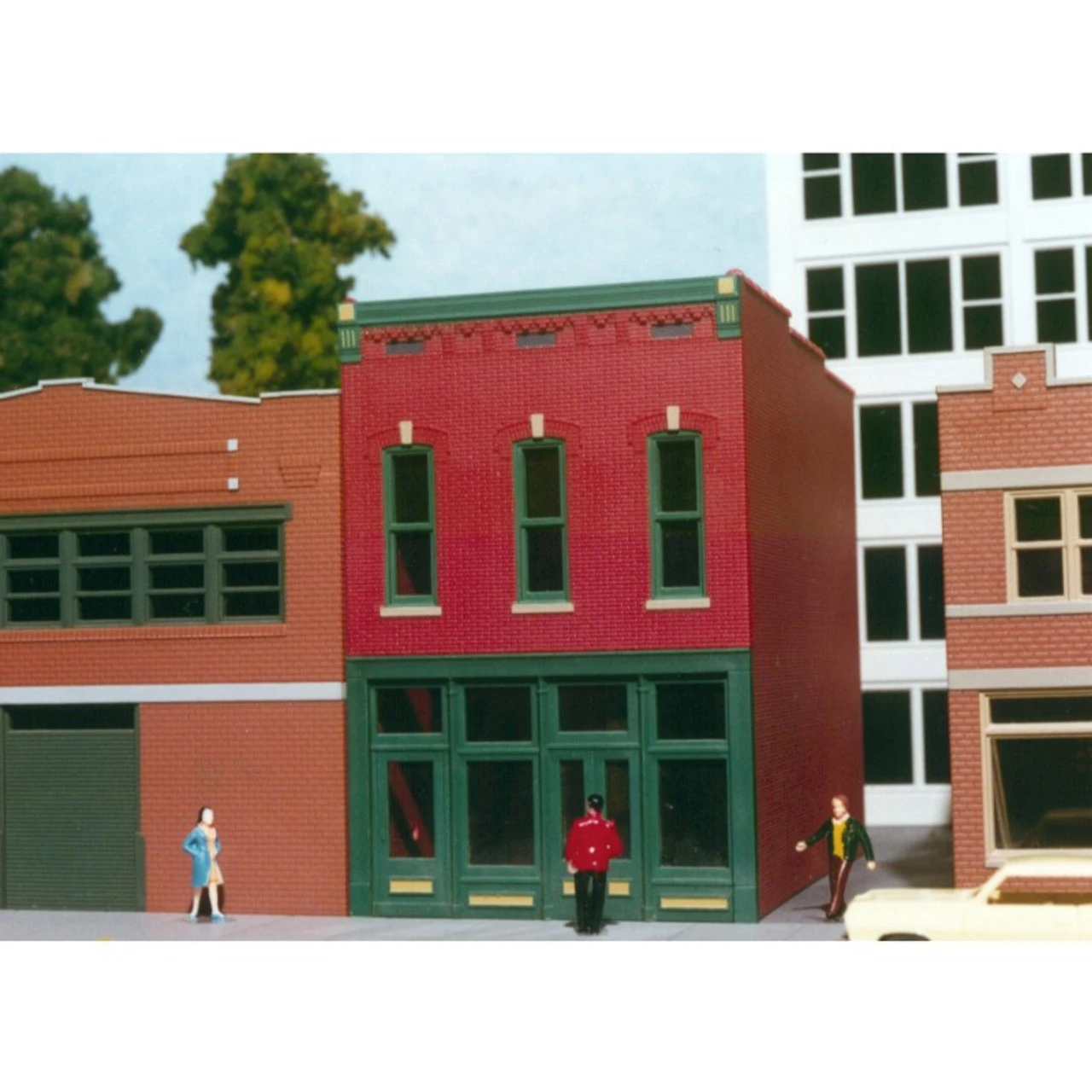 Smalltown USA 6014 - Old Indian Tobacco Shop - HO Scale Kit 3 Smalltown USA 6014 - Old Indian Tobacco Shop - HO Scale Kit