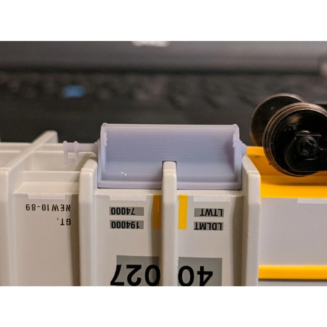 MACRail 822 - Ballast Car Doors - 4 Pack (Herzog Long - No Cut) - HO Scale Kit 3 MACRail 822 - Ballast Car Doors - 4 Pack (Herzog Long - No Cut) - HO Scale Kit