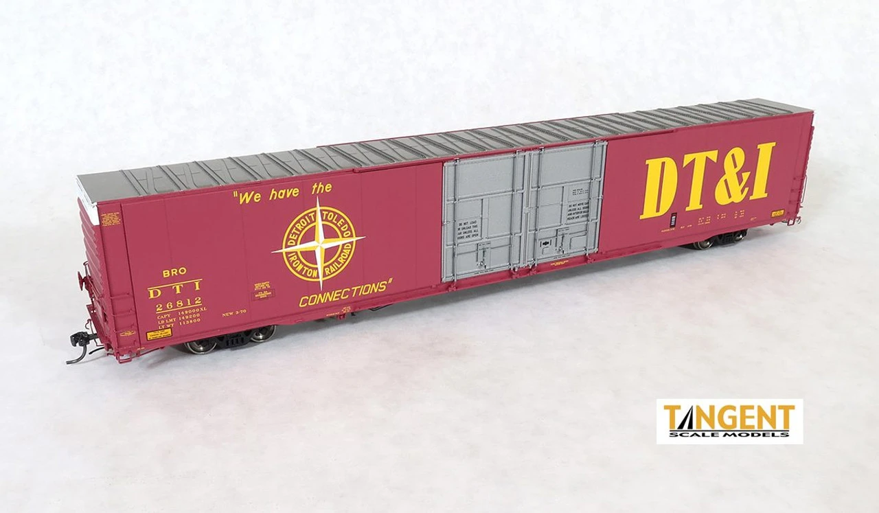 Tangent Scale Models 25046-03 - Greenville 86′ Double Plug Door Box Car Detroit, Toledo And Ironton (DTI) 26828 - HO Scale 3 Tangent Scale Models 25046-03 - Greenville 86′ Double Plug Door Box Car Detroit, Toledo And Ironton (DTI) 26828 - HO Scale