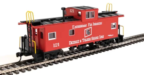 Walthers Mainline 910-8766 - International Wide-Vision Caboose Detroit & Toledo Shoreline (D&TS) 121 - HO Scale