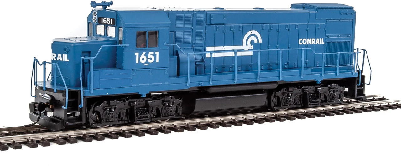 Walthers Trainline 931-2502 - EMD GP15-1 Conrail (CR) 1651 - HO Scale 3 Walthers Trainline 931-2502 - EMD GP15-1 Conrail (CR) 1651 - HO Scale