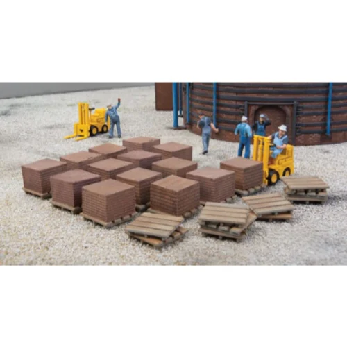 Walthers Cornerstone 933-4103 - Brick Stacks (4 Large And 10 Small) - HO Scale Kit